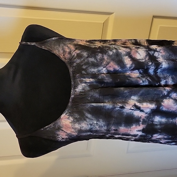 NWT Raviya tie dye maxi cover up - Picture 2 of 10